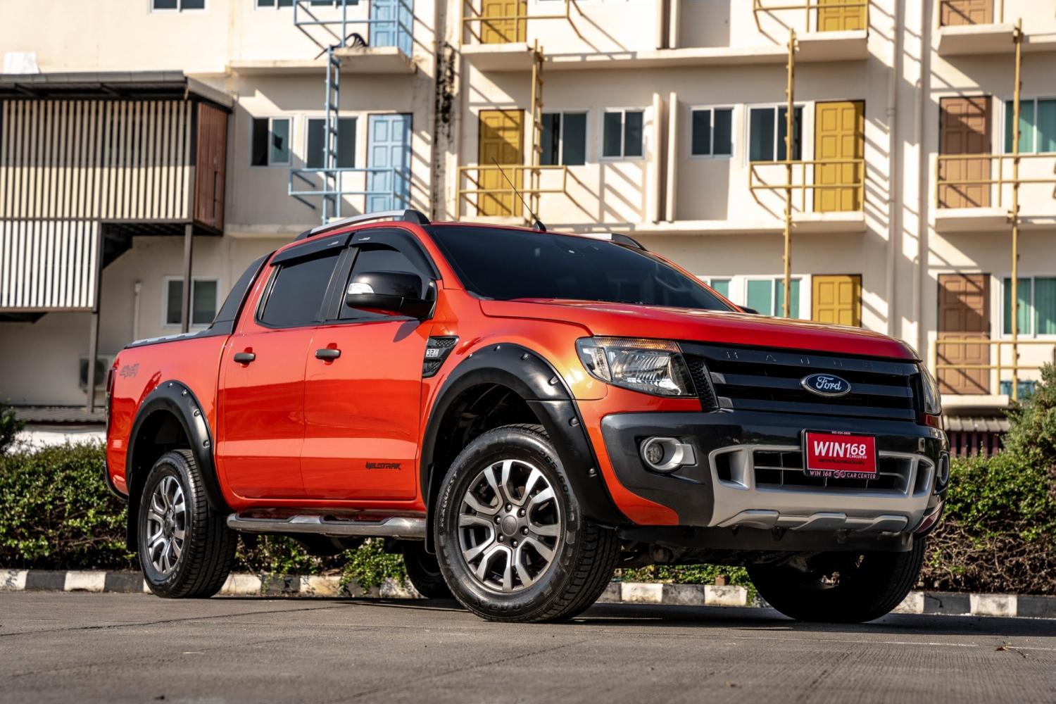 FORD RANGER Wildtrak Double Cab 3.2 AT 4WD ไมล์ 65,000Km ปี2015 (F104)